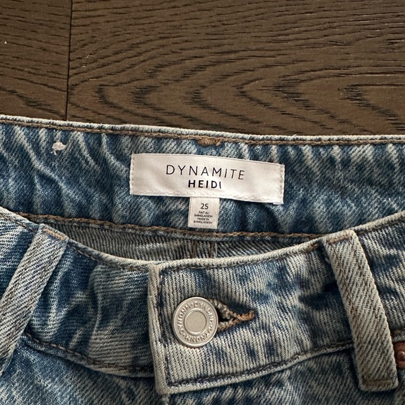 Dynamite- High waisted ripped jeans - Picture 2 of 3